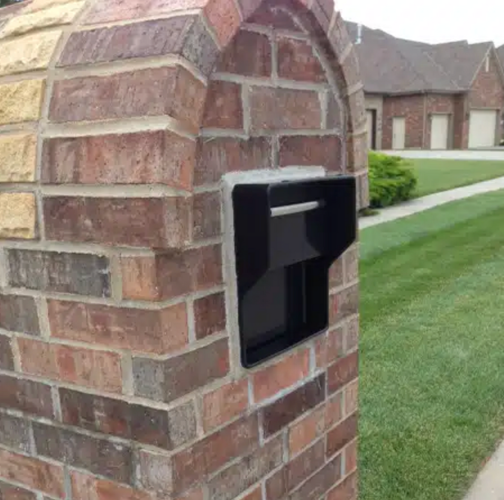 Quarter Inch Steel Locking Mailbox in brick column