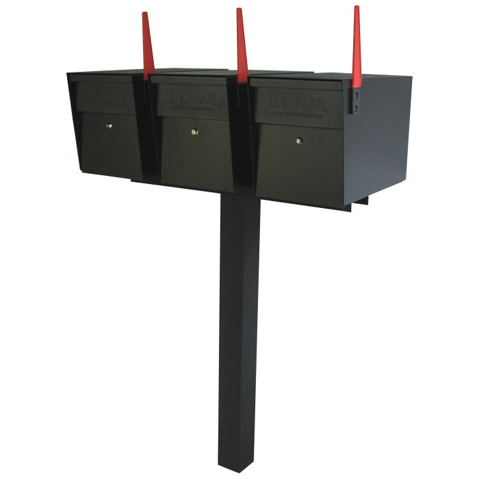 Mailboss shown with 3 mailboxes on one post with spreader bar