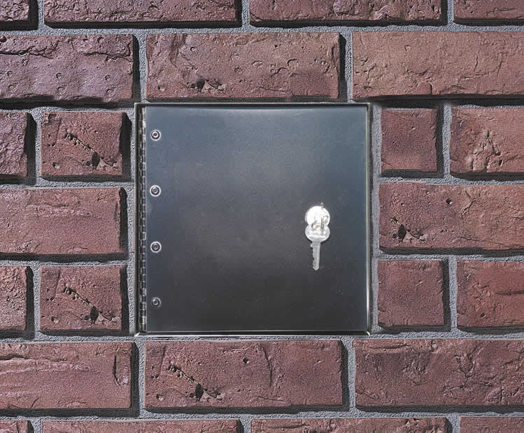 Column Locking Mailbox